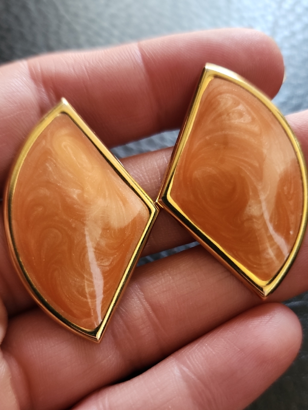 VTG Gold-Tone Orange Marbled Statement Earrings